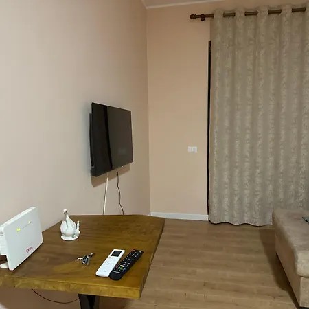 Cc Comfort Apartamento Tirana
